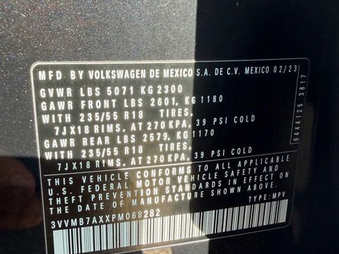 Used 2023 Volkswagen Tiguan SE image 17