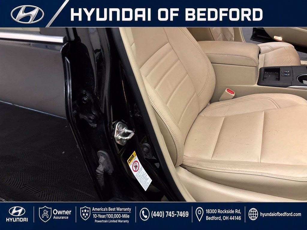 Used 2017 Toyota Camry FWD image 26