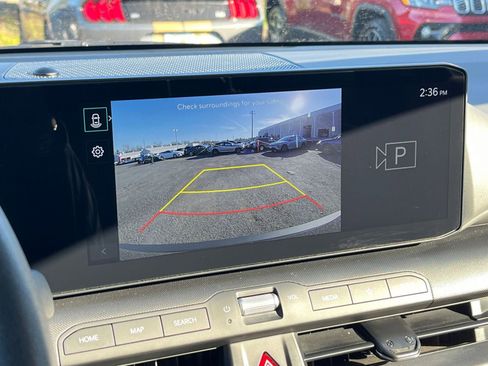 Used 2025 Kia K4 LXS image 18