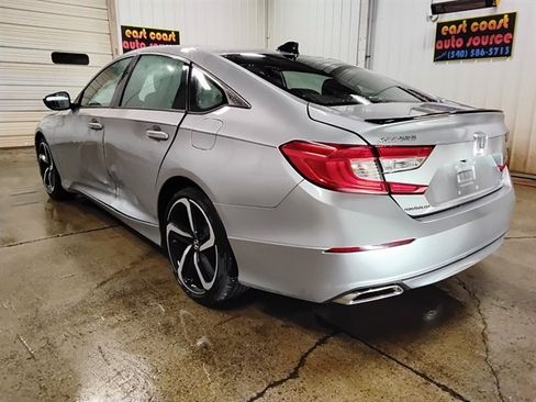 Used 2022 Honda Accord Sport image 3