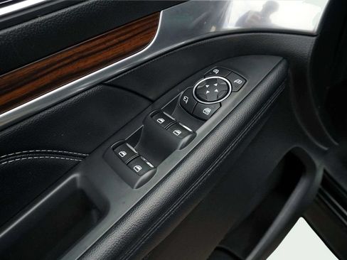 Used 2017 Ford Explorer Limited w/ Equipment Group 303A AWD/4WD image 16