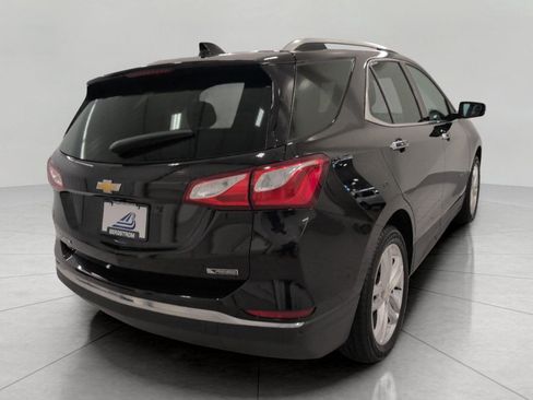 Used 2018 Chevrolet Equinox Premier FWD image 19