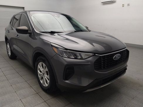 Used 2023 Ford Escape Active FWD image 13
