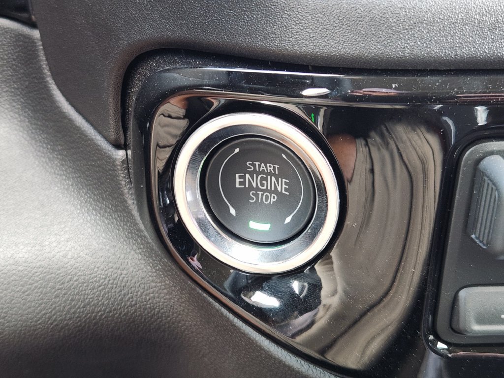 New 2026 Chevrolet Silverado 1500 RST AWD/4WD image 13