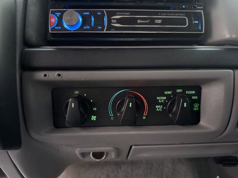 Used 1997 Ford F250 4x4 SuperCab Heavy Duty image 20