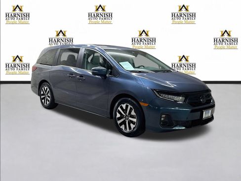 Used 2025 Honda Odyssey EX-L image 3
