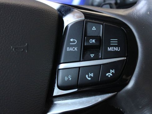 Used 2021 Ford Explorer Platinum w/ Equipment Group 601A AWD/4WD image 34
