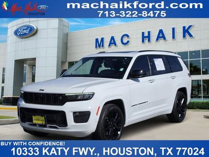 Used 2022 Jeep Grand Cherokee L Overland w/ Advanced Protech Group III