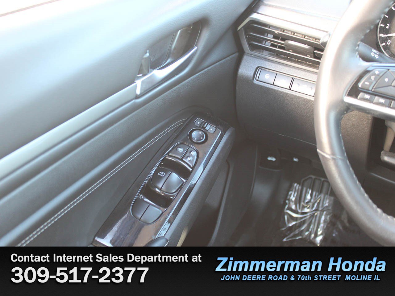 Used 2023 Nissan Altima 2.5 SV w/ SV Premium Package FWD image 14
