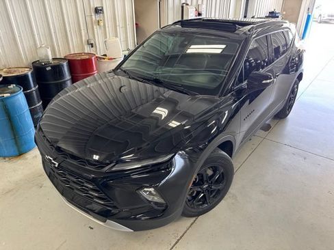 Used 2023 Chevrolet Blazer LT w/ Midnight/Sport Edition FWD image 37
