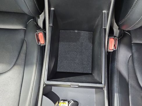 Used 2023 Kia Sportage SX image 27