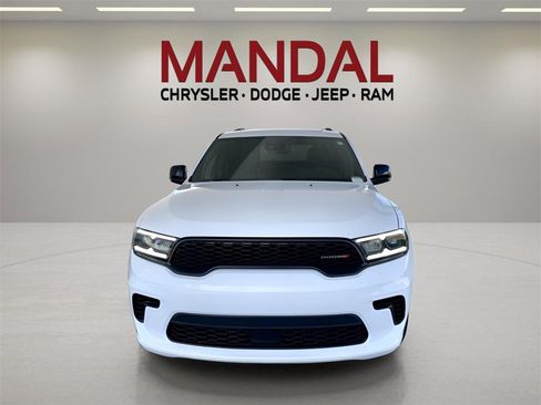 Used 2024 Dodge Durango GT image 3