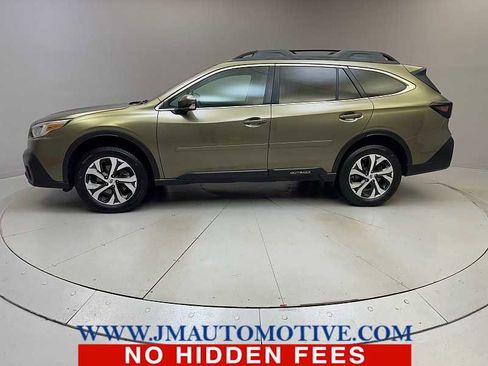 Used 2020 Subaru Outback Limited AWD/4WD image 2