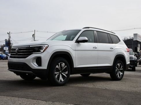 New 2026 Volkswagen Atlas SE AWD/4WD image 3