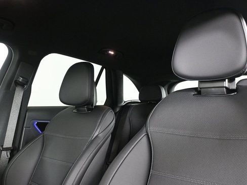New 2025 Mercedes-Benz GLC 300 4MATIC image 5