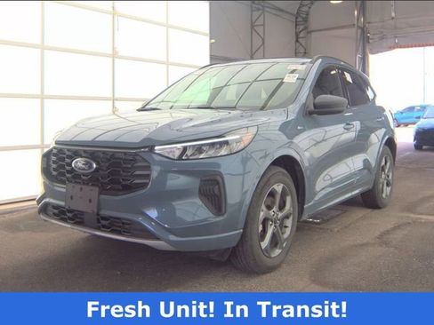 Used 2024 Ford Escape ST-Line w/ Tech Pack #1 AWD/4WD image 1