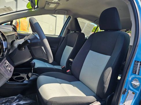 Used 2016 Toyota Prius C Two FWD image 19
