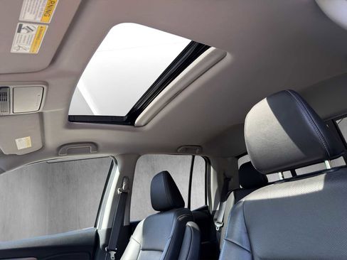 Used 2019 Honda Ridgeline RTL image 19
