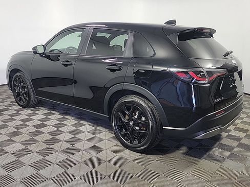 Certified 2025 Honda HR-V Sport image 9