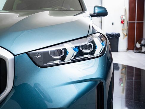 Used 2025 BMW X5 xDrive40i image 16