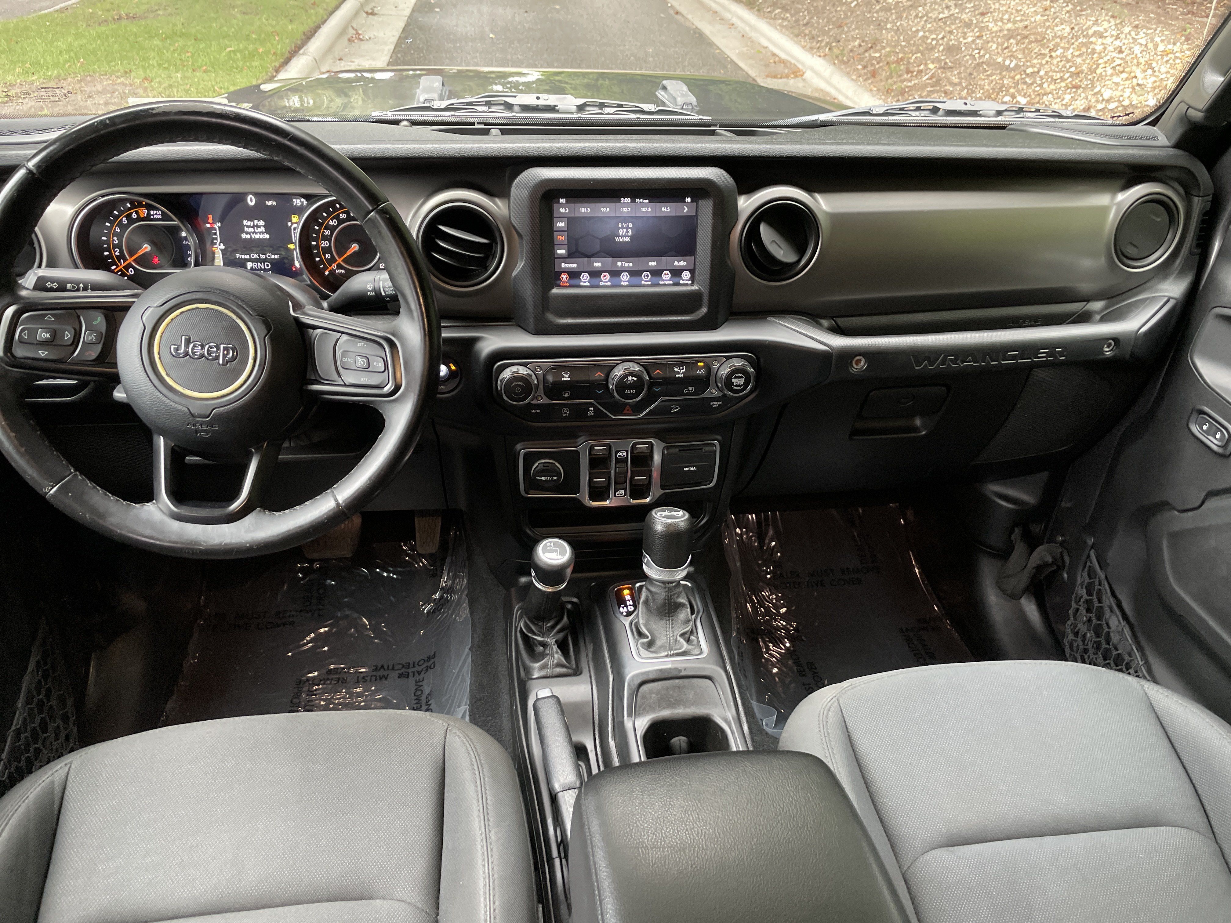 Used 2019 Jeep Wrangler Unlimited Sport S AWD/4WD image 26