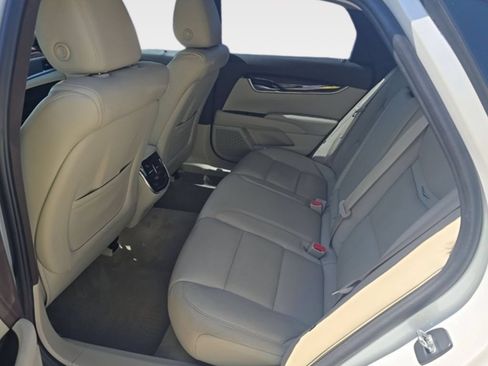 Used 2016 Cadillac XTS Luxury w/ Driver Awareness Package FWD image 9