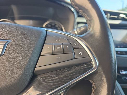 Used 2020 Cadillac XT5 Premium Luxury image 22