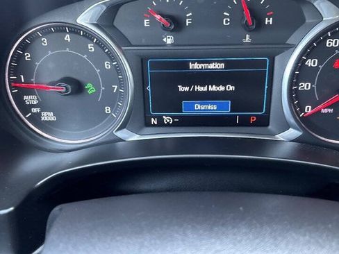 Used 2018 GMC Terrain SLT w/ Preferred Package FWD image 18