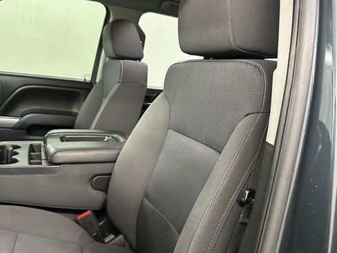 Used 2018 Chevrolet Silverado 1500 LT w/ All Star Edition image 12