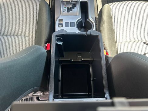 Certified 2023 Toyota 4Runner SR5 AWD/4WD image 29