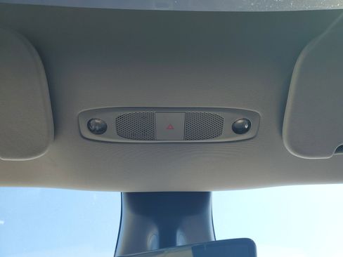 Used 2021 Tesla Model Y Long Range image 29