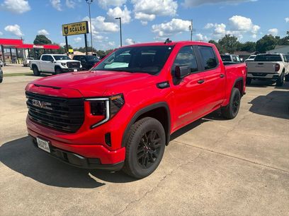 New 2026 GMC Sierra 1500 Pro w/ Graphite Edition