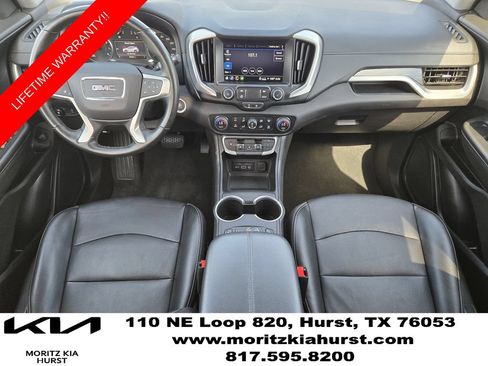 Used 2024 GMC Terrain SLT AWD/4WD image 5