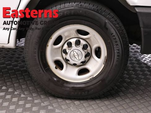 Used 2019 Chevrolet Express 2500 Extended w/ Safety Package RWD image 30