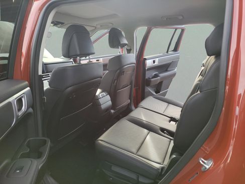 Used 2025 Hyundai Santa Fe XRT image 13