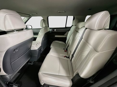 New 2027 Hyundai Santa Fe SEL FWD image 16