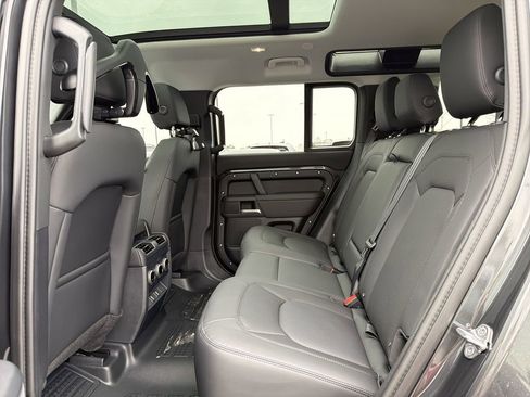 New 2026 Land Rover Defender 110 S image 5