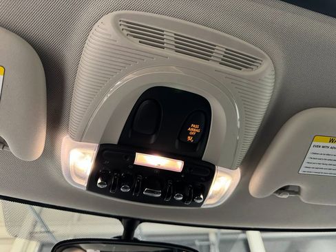 Used 2016 MINI Cooper S FWD image 45