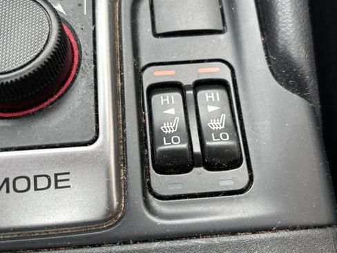Used 2019 Subaru Forester Premium AWD/4WD image 17