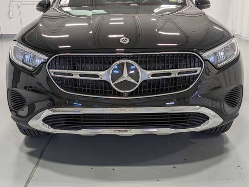 Certified 2026 Mercedes-Benz GLC 300 GLC 300 image 2