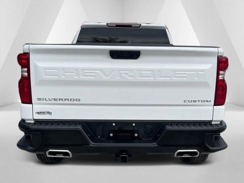 Used 2023 Chevrolet Silverado 1500 Custom Trail Boss AWD/4WD image 5