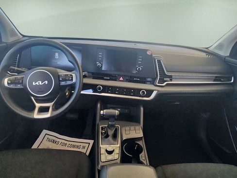 Used 2024 Kia Sportage LX FWD image 19