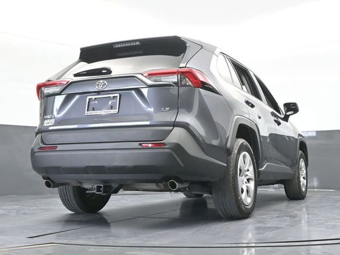 Used 2024 Toyota RAV4 LE FWD image 57