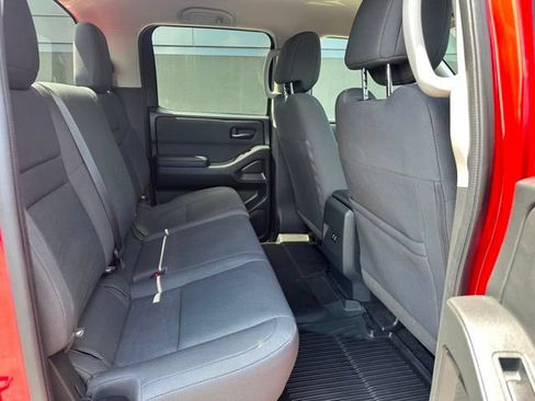 Used 2023 Nissan Frontier S w/ Technology Package AWD/4WD image 10