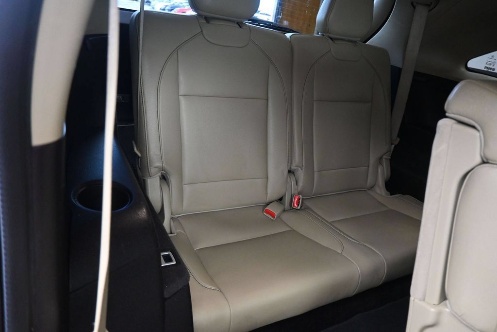 Used 2019 Acura MDX w/ Technology Package AWD/4WD image 49