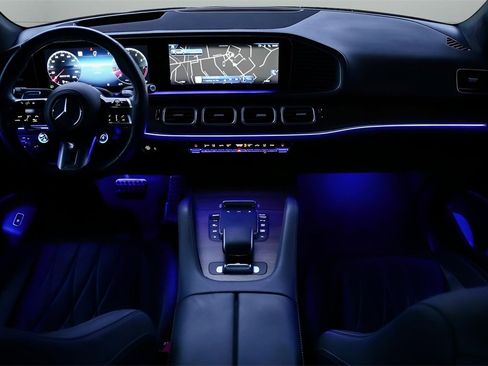 Used 2024 Mercedes-Benz GLS 63 AMG 4MATIC image 34