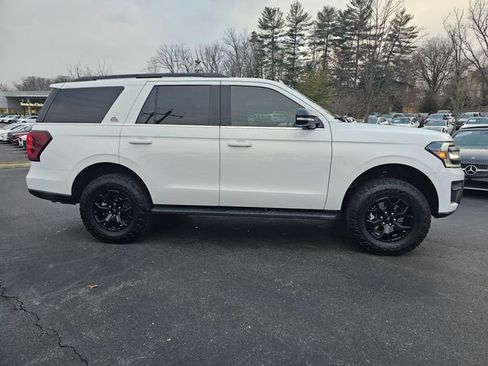 Used 2023 Ford Expedition Timberline image 8