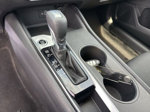 Used 2022 Nissan Altima 2.5 S FWD image 15