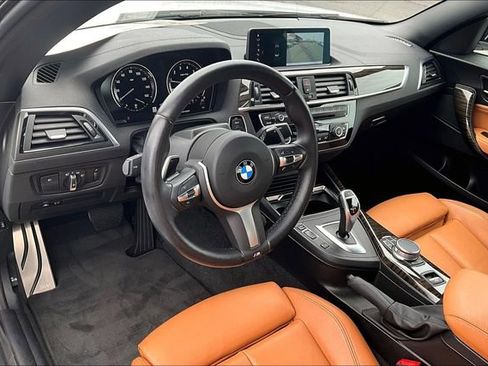 Used 2021 BMW 230i Convertible w/ M Sport Package image 13