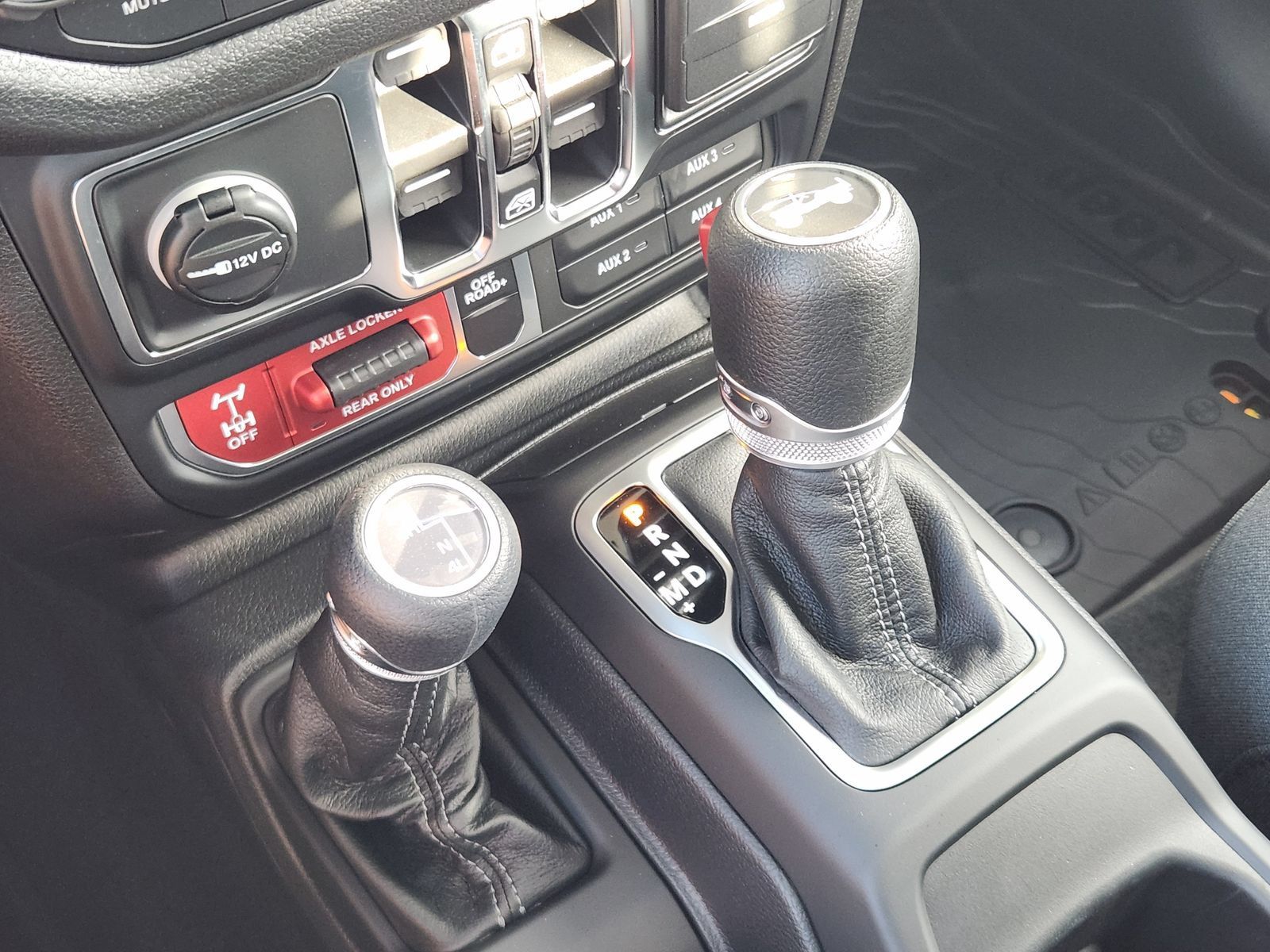 New 2026 Jeep Wrangler Unlimited Sport AWD/4WD image 19